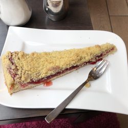 Café Bauer - Beeren Streusel