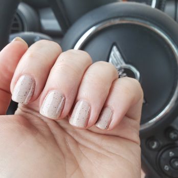 Glossy Nails - gel mani - Nail Salons Near Me - Lakewood, Ohio