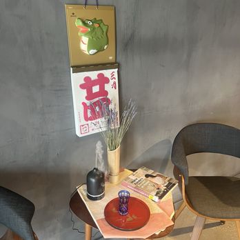 Head spa EN - Waiting area - Massage Near Me - Pasadena, California Head spa EN - Waiting area - Massage Near Me - Pasadena, California
