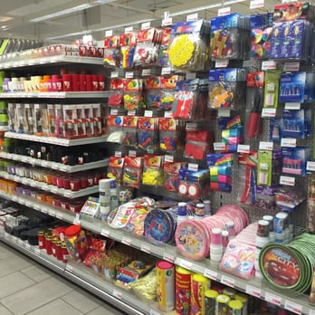 SPAR - Large assortment of stuff including party goods - Grocery Near Me - Zürich, ZH