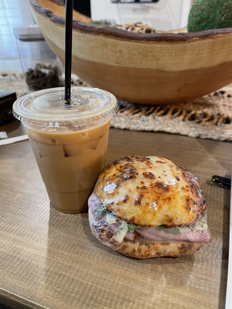 BATTLE GROUNDS COFFEE COMPANY Updated August 2024 121 Photos & 185