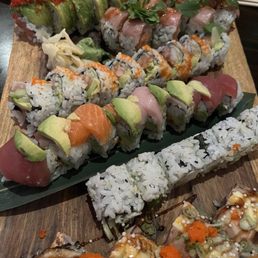 Rainbow Roll  Spectrum Roll  Toro Special Roll
