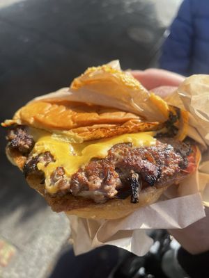 Hamburger Project by null