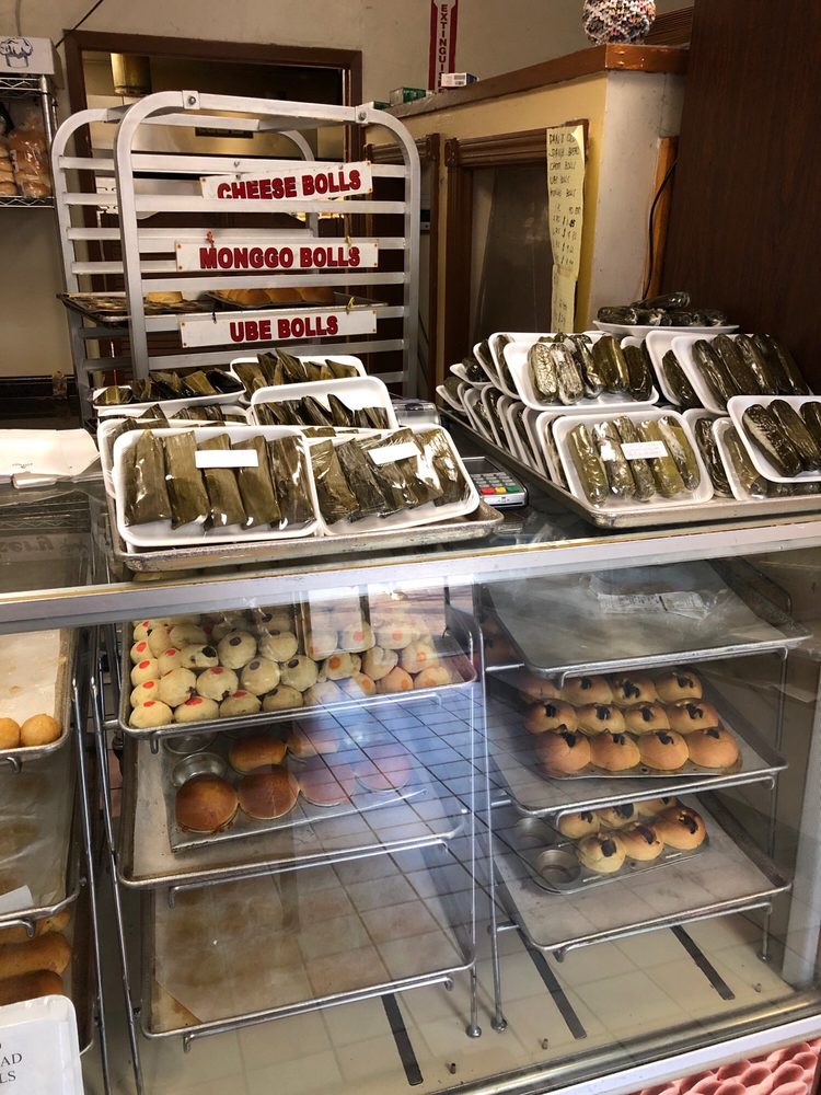 BREAD DELUXE 74 Photos & 45 Reviews Bakeries 1420 E Plaza Blvd