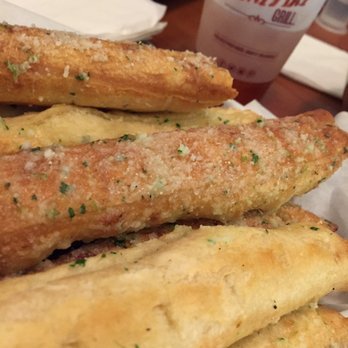 Stonefire Grill - Breadsticks are bomb - American Near Me - Pasadena, California
