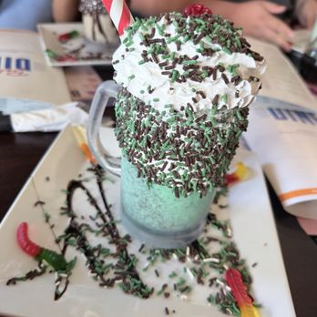 Bell City Diner - Diners Near Me - Bristol, Connecticut
