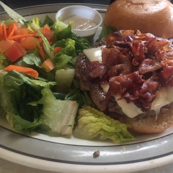 Squeeze In - Breakfast & Brunch Near Me - Reno, Nevada Squeeze In - Breakfast & Brunch Near Me - Reno, Nevada