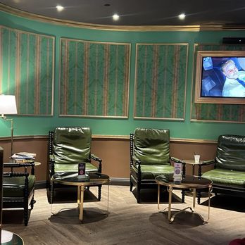 Rock & Reilly's - Irish Pub Near Me - Canoga Park, California Rock & Reilly's - Irish Pub Near Me - Canoga Park, California
