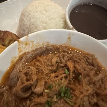Padrino's Cuban Restaurant - Ropa Vieja - Cuban Near Me - Plantation, Florida