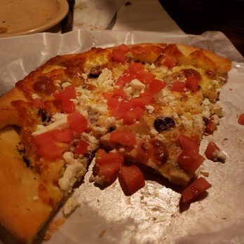 George's Pizza - Chicken pesto pizza - Pizza Near Me - Pella, Iowa George's Pizza - Chicken pesto pizza - Pizza Near Me - Pella, Iowa