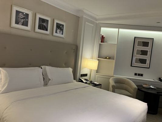 The Langham, Hong Kong by null