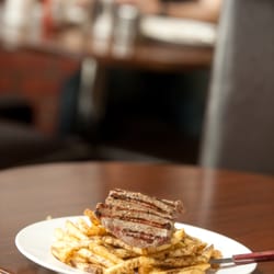 Pizzicato - steak & fries