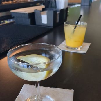Assembly Icehouse - Martini and Screwdriver - Sports Bars Near Me - Plano, Texas