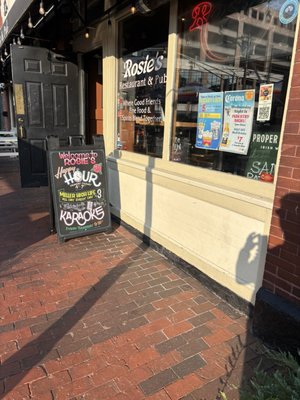 Rosie's Restaurant & Pub by null