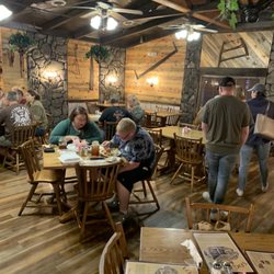 The Log Cabin - Seatings area