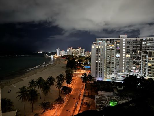 Kumo Rooftop by null