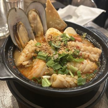 Jatujak - Food Delivery Services Near Me - Toronto, Ontario