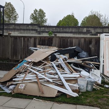 Big Gorilla Junk Disposal - Big pile of construction junk left for Gorilla to dispose. - Junk Removal & Hauling Near Me Big Gorilla Junk Disposal - Big pile of construction junk left for Gorilla to dispose. - Junk Removal & Hauling Near Me