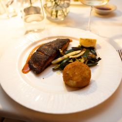Prime 36 - Cajun salmon