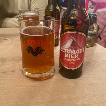 Theodors Stuba - Zermatt bier - Fondue Near Me - Zermatt, VS Theodors Stuba - Zermatt bier - Fondue Near Me - Zermatt, VS