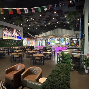 Oakley Greens - Fun inside area - Mini Golf Near Me - Cincinnati, Ohio