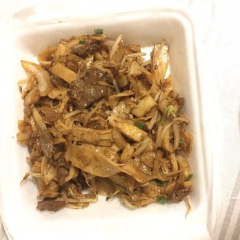 Hoy Tin Kitchen - Beef chow funn AFTER my mom and I took a portion. $8.99 - Chinese Near Me - Honolulu, Hawaii Hoy Tin Kitchen - Beef chow funn AFTER my mom and I took a portion. $8.99 - Chinese Near Me - Honolulu, Hawaii