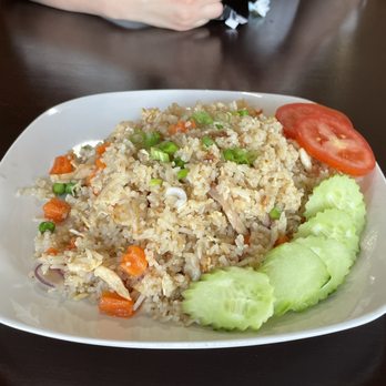 Family Thai Restaurant - Really good fried rice with chicken - Thai Near Me - Cranbrook, British Columbia Family Thai Restaurant - Really good fried rice with chicken - Thai Near Me - Cranbrook, British Columbia