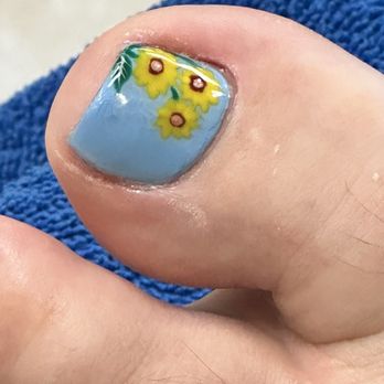 Diamond Nails - Pedicure - Nail Salons Near Me - Abilene, Texas