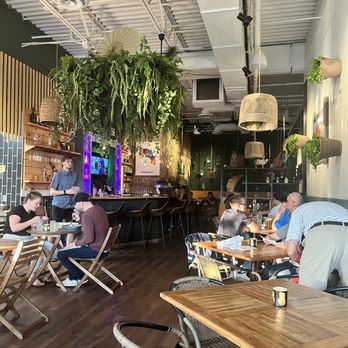 Marnas Eatery and Lounge - Interior - Breakfast & Brunch Near Me - Minneapolis, Minnesota Marnas Eatery and Lounge - Interior - Breakfast & Brunch Near Me - Minneapolis, Minnesota