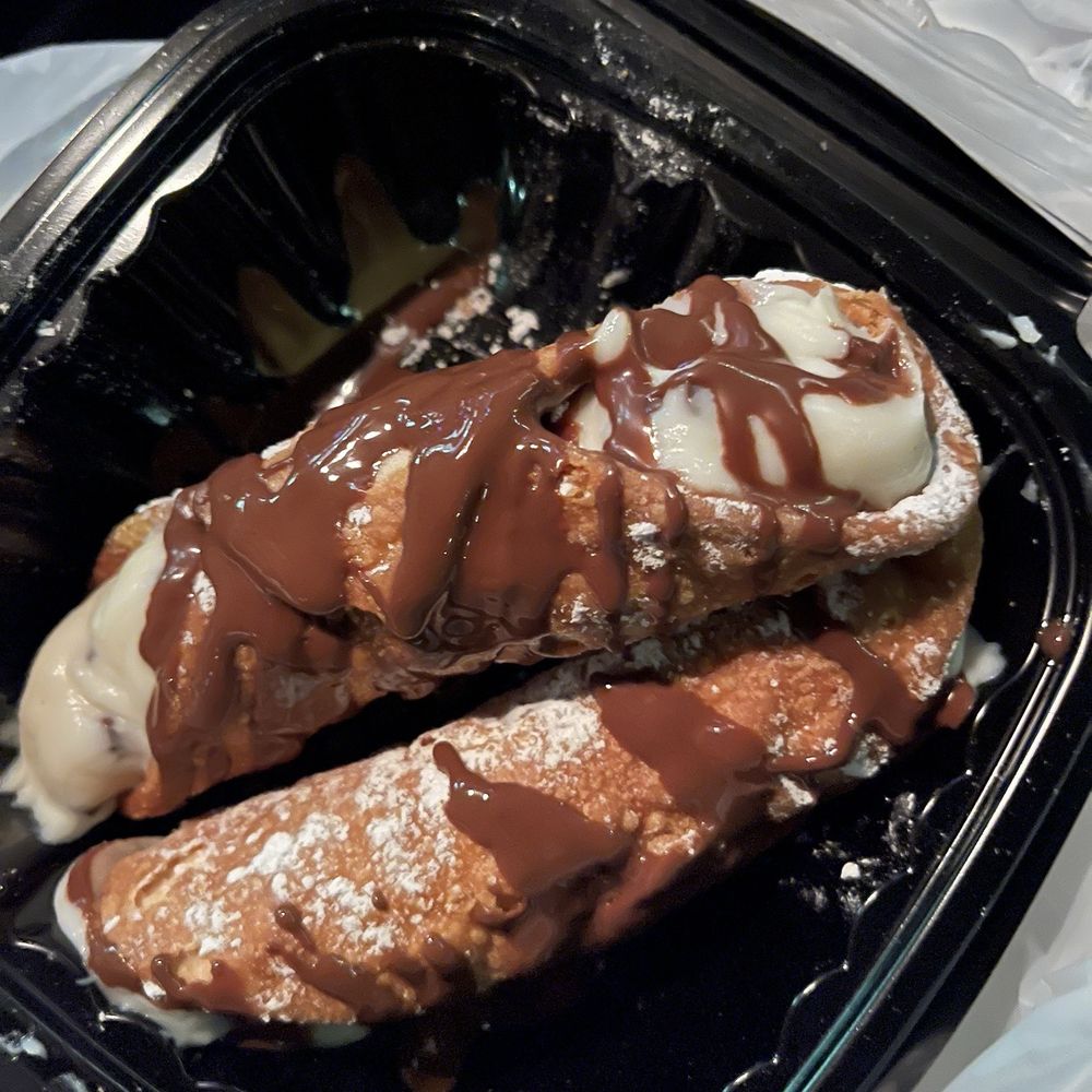 Cannoli