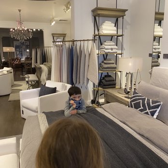 RH Tulsa | The Gallery at Utica Square - A lot of options - Home & Garden Near Me - Tulsa, Oklahoma