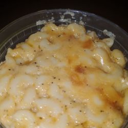 Winston's West Indian and American Resturant - Macaroni and cheese (phenomenal)