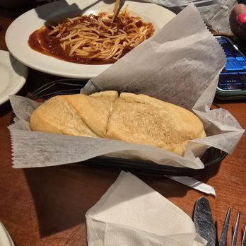 Johnny Carino's - Spicy marinara spaghetti - Italian Near Me - Austin, Texas