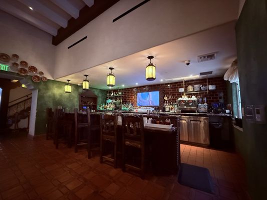 Lou & Herbert's by null