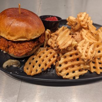 Aslin Beer Company - Nashville Chicken Sandwich - Beer Gardens Near Me - Pittsburgh, Pennsylvania Aslin Beer Company - Nashville Chicken Sandwich - Beer Gardens Near Me - Pittsburgh, Pennsylvania
