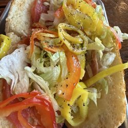 Independent Deli - Italian Sub, where's the meat?