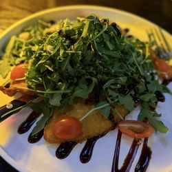 Sign of the Whale - Fairfield: crispy chicken