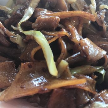 Panda Express - Tasteless Chowfun after towel dried from too much oil - Chinese Near Me - Honolulu, Hawaii