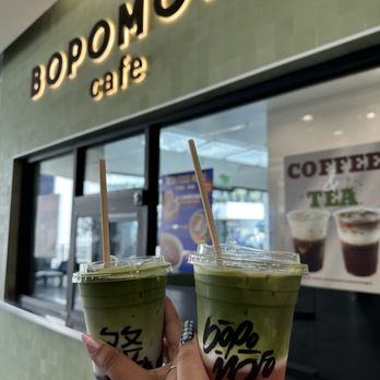 Bopomofo Cafe - Blueberry Matcha and Guava Matcha - Cafes Near Me - Los Angeles, California Bopomofo Cafe - Blueberry Matcha and Guava Matcha - Cafes Near Me - Los Angeles, California