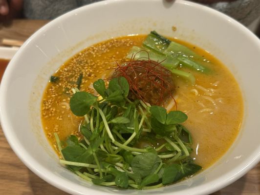 T’s Tantan by null