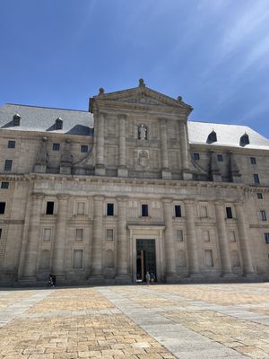 Royal Site of San Lorenzo de El Escorial by null