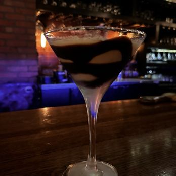 El Moro Spirits & Tavern - Chocolate martini - New American Near Me - Durango, Colorado El Moro Spirits & Tavern - Chocolate martini - New American Near Me - Durango, Colorado