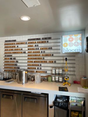 Bloom Roadside by null