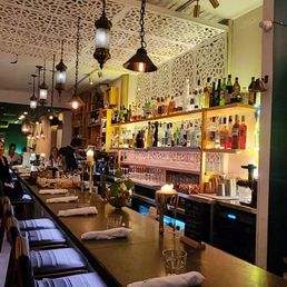 ZIZI - Updated December 2025 - 448 Photos & 305 Reviews - 182 8th