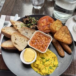 Wulf and lamb - Wulf breakfast.