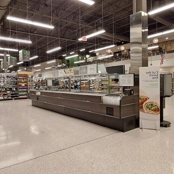 Publix - Salad bar - Grocery Near Me - Golden Oak, Florida