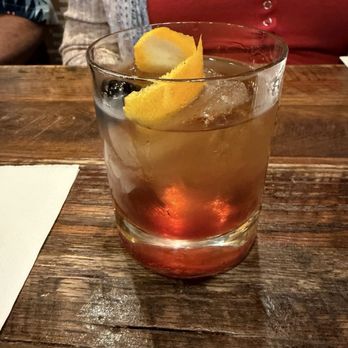 ROAM Kitchen + Bar - Old fashioned - New American Near Me - Sioux Falls, South Dakota