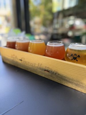 Sierra Nevada Torpedo Room by null