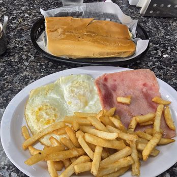 Mi Rinconcito Latino Cafe - Cafeteria Near Me - Cutler Bay, Florida