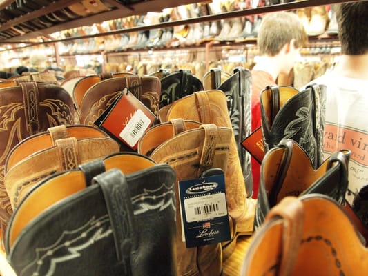 Allens Boots by null